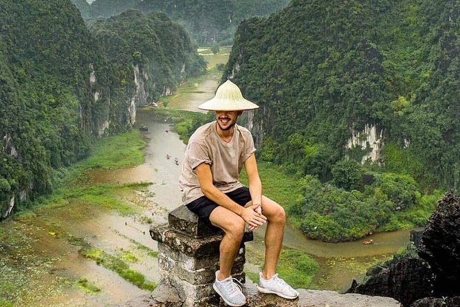 Luxury Hoa Lu - Trang An - Mua Cave full day w round trip from Hanoi/ Ninh Binh - Mua Cave: 500 steps, Tam Coc views, and the sun problem