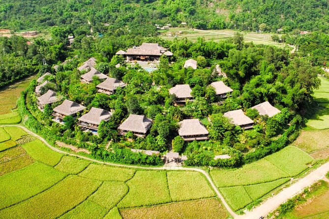 Luxury Mai Chau Day Tour from Hanoi - Mai Chau Valley: limestone mountains, rice paddies, and a cave stop