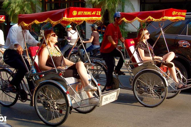 LUXURY Private Hanoi City Full-Day Tour - Lunch in a Traditional Setting and the Small Comforts