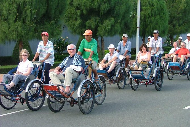 LUXURY Private Hanoi City Full-Day Tour - Ho Chi Minh Complex: Mausoleum, Museum, Stilt House, Palace