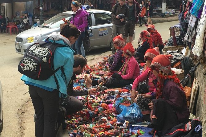 Luxury Small Group Sapa Tour 2 Days from Hanoi - Luxury limousine from Hanoi: the comfort factor