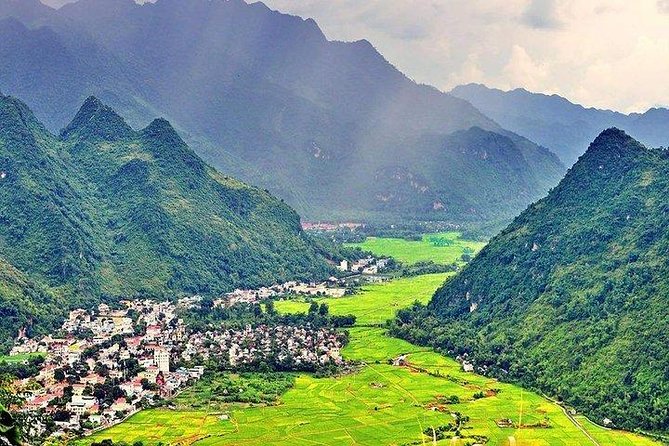 MAI CHAU 1 DAY TOUR | HIDDEN CHARM | SHARED or PRIVATE OPTIONS - Lunch at a Thai Homestay Run by the Muong: Included, but Quality Can Vary