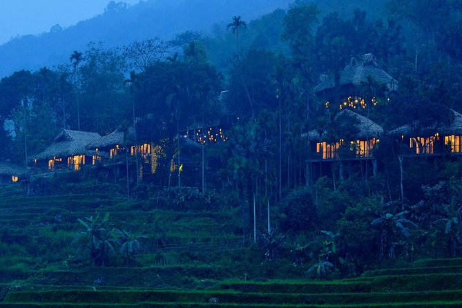Mai Chau 2 days 1 night Pu Luong Adventure - Day 1: From Hanoi Old Quarter to Thung Khe Pass Market