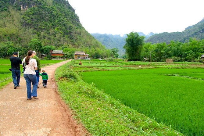 Mai Chau Nature village private Day Trip - Getting started: the 7:00 AM pick-up and long-drive reality