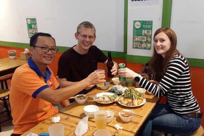 MICHELIN FOOD TOUR With A Real Foodie: FOOD+DRINK+LOCAL LIFE - Stop 2 near St. Joseph’s Cathedral: pho ga and bun cha in the Old Town