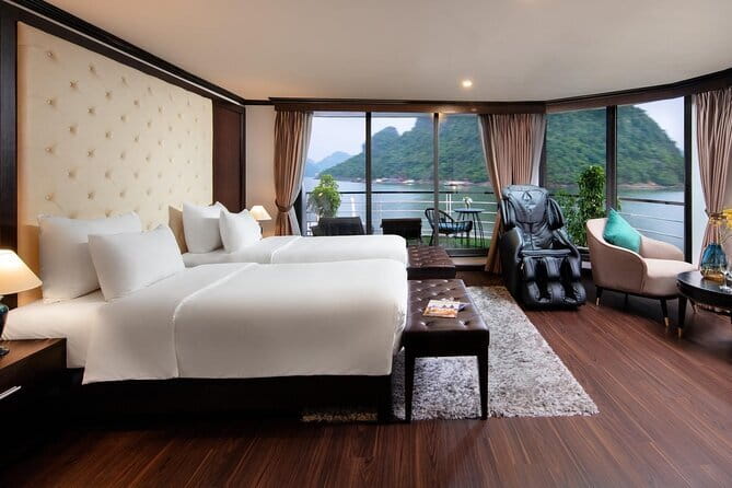Mon Cheri Cruises 2 Days 1 Night - Why this Mon Cheri cruise feels like real Halong time
