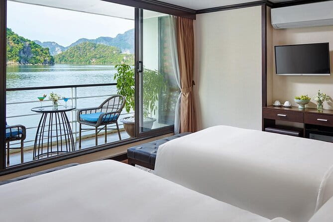 Mon Cheri Cruises 2 Days 1 Night - Lan Ha Bay kayaking plus Dark & Bright Cave: where the trip earns its keep