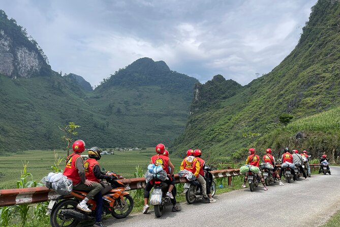 Motorbike 1 Day Off The Beaten Track, Hidden Villages, rice field - Stop 1: Sapa Orientation Time (and a Quick Reset)