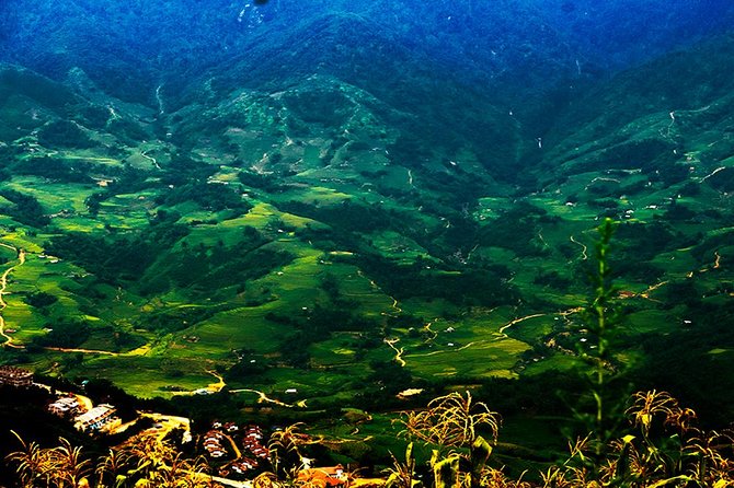 Mountain views and villages trek – 1 Day - Guides, English, and local routes: why this tour feels personal