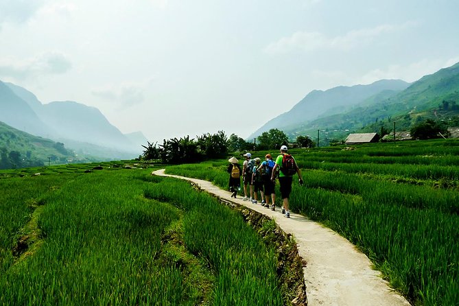 Mountain views & Rice Terraced Fields Hiking – 2D 1N - Hang Da Village: The Early 1km Uphill to Mountain Views