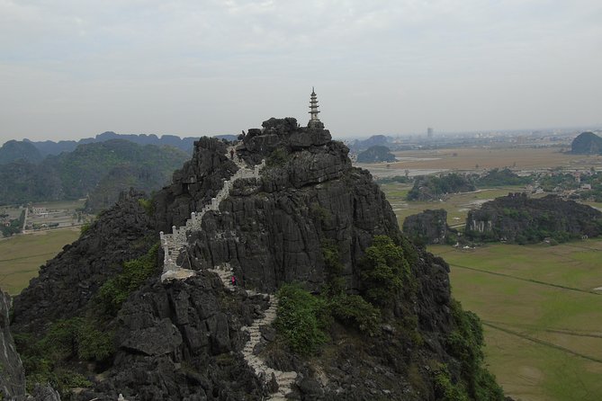 Mua cave - Hoa Lu - Tam Coc- Small Group - Stop 1: Mua Cave Viewpoints and the 500-Step Reality