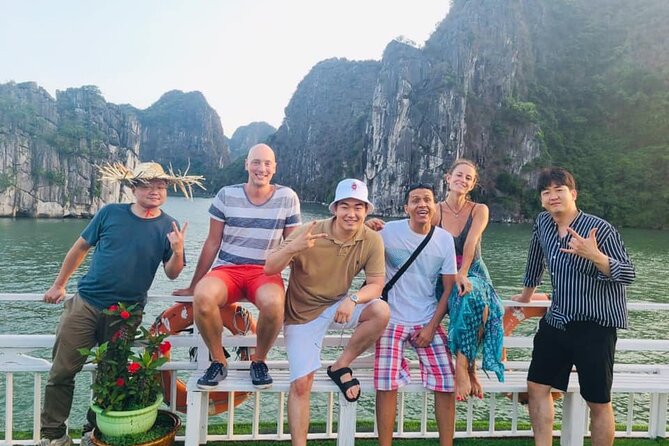 Mua Cave Tam Coc Ninh Binh - Halong Bay 2 days 1night - Ninh Binh first: temples, steps, and boats