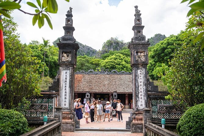 Multi Day Tour in Ninh Binh and Halong from Hanoi - Mua Cave viewpoint: the 500 steps that you’ll feel the next day