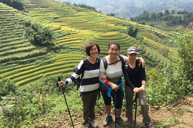 Multi Day Tour in Ninh Binh and Halong from Hanoi - Sung Sot Cave: stalagmites, stalactites, and the famous “wow” factor