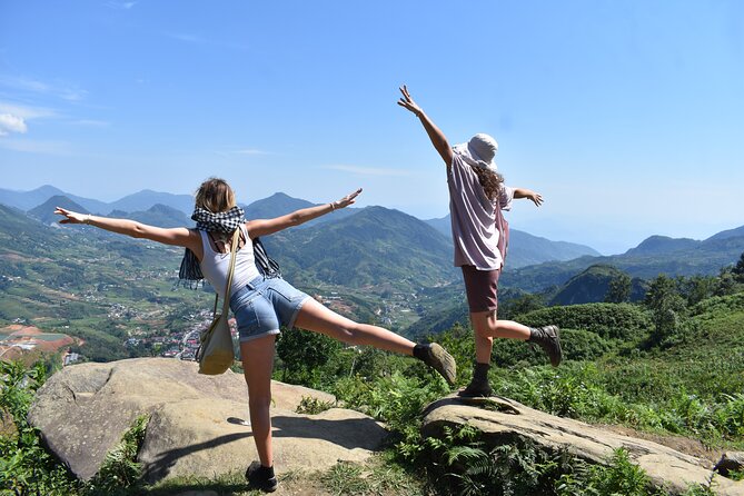 Muong Hoa Valley View & Village Trek in Sapa 1 Day - Stop 1: Ham Rong Mountain and the Jaw of the Dragon stories