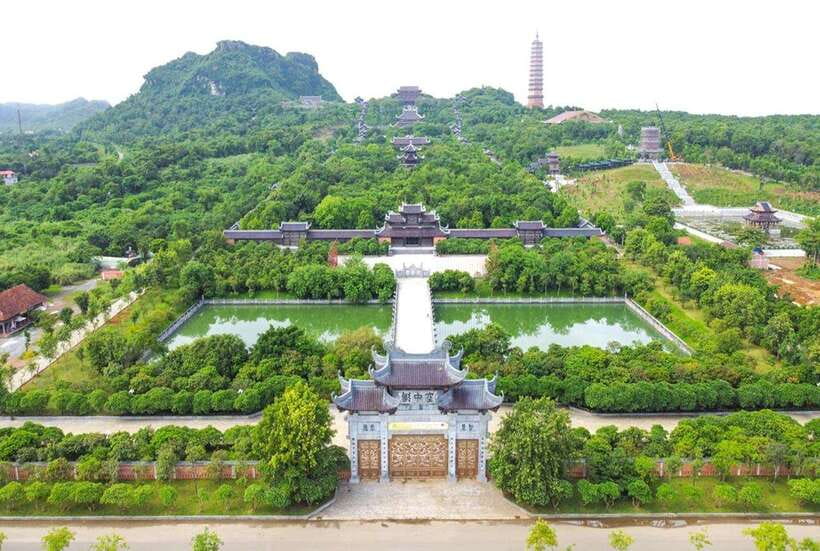 Ninh Binh 1-day tour Bai Dinh Trang An Mua Cave Small Group - Price and value: what $48 is really covering