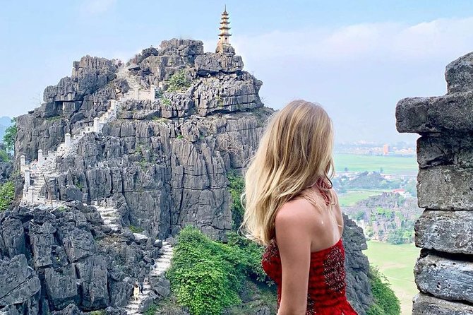Ninh Binh 2 days,1 night from Hanoi: Hoa Lu - Mua Cave - Tam Coc - Cuc Phuong - Day 1: Hoa Lu temples, Tam Coc by boat, then Mua Cave stairs