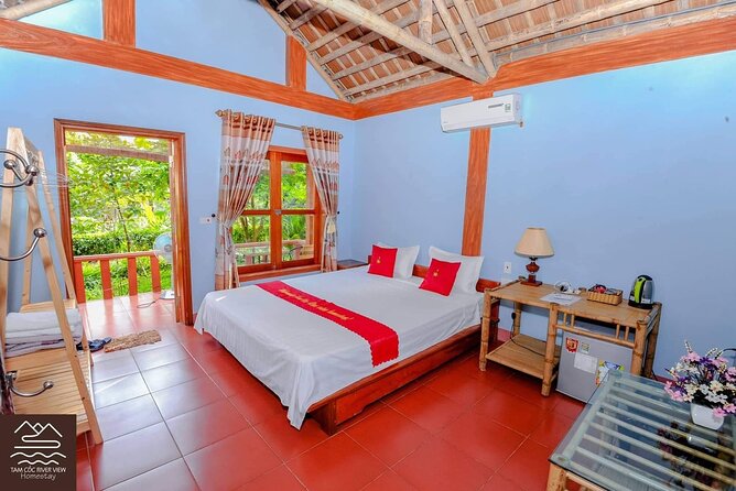 Ninh Binh 2 days 1 night in Homestay: Hoa Lu-Tam Coc- Bai Dinh-Trang An - Day 1: Hoa Lu Ancient Capital, Am Tien Cave, Tam Coc Boats, Bich Dong