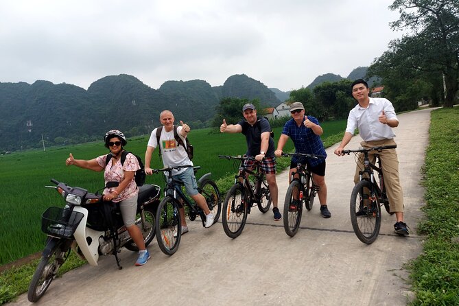 Ninh Binh 2 Days 1 Night with 4 Star Resort and Spa (Group 8) - Day 2: Mua Cave and the Ngoa Long Mountain Panorama