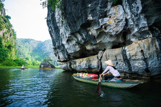 Ninh Binh 2 Days Luxury Limousine Small Group Option 3 Star - Key highlights at a glance