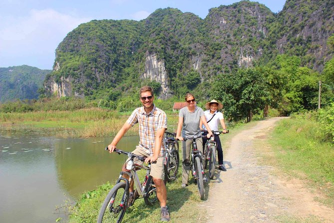 Ninh Binh and Hoa Lu Acient Citadel with Optional Biking - Who should book this Ninh Binh and Hoa Lu day trip?
