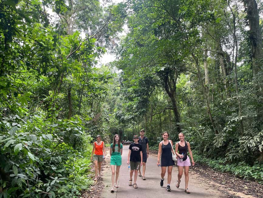 Ninh Binh: Cuc Phuong Jungle Trek, Wildlife & Ancient Caves - Lunch inside the park: a break that actually fits the setting