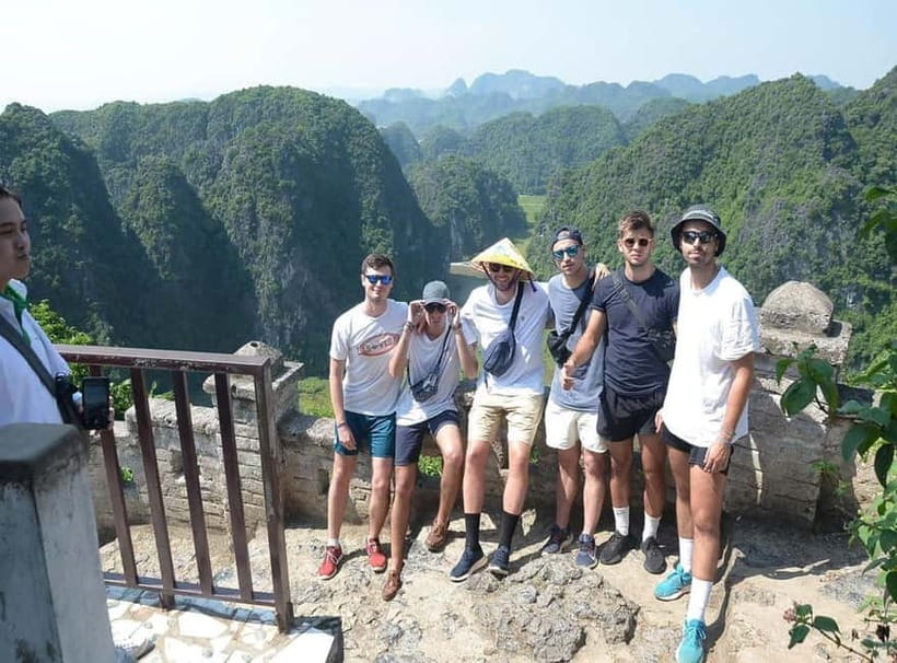Ninh Binh Cycling Tour: Tam Coc Boat, Mua Cave & Rural Life - Thai Vi Temple: a quiet cultural pause with karst scenery