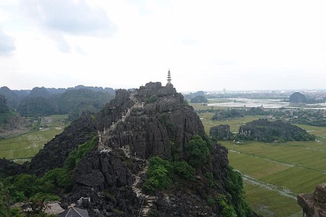 Ninh Binh Daily Tour All-Inclusive Bus, Guide, Lunch & Activities - Hoa Lu ancient capital: Dinh and Le dynasties in a compact history stop