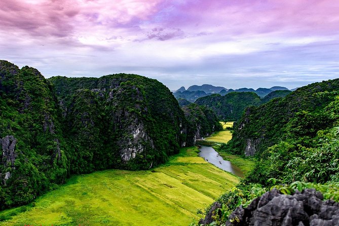 Ninh Binh Daily Tour: Hoa Lu -Mua Cave -Tam Coc- Bike-Swimming with Sunset Party - Tam Coc sampan boat ride: the relaxed center of the day