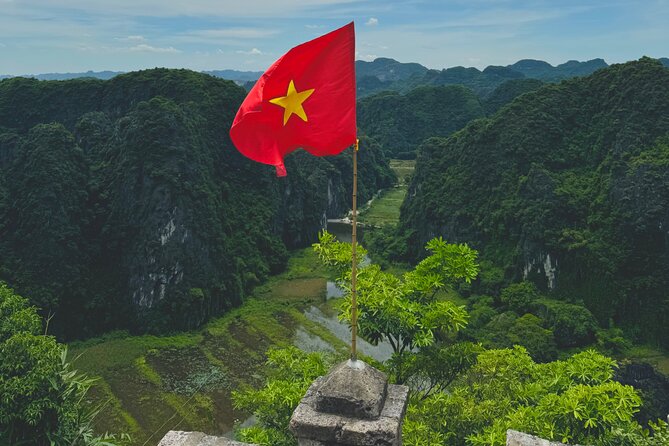 Ninh Binh Day Escape from Hanoi: Local Life, Connection & Tales - Mua Cave’s 500 steps: the climb is the point, and the view is the payoff