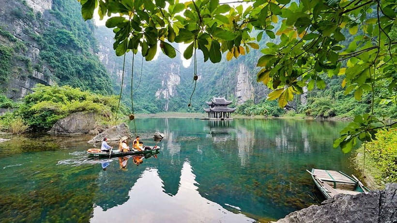 Ninh Binh Day Tour: Hoa Lu, Trang An Mua Cave, Boat Ride - Tam Coc Bamboo Boat Ride: Hang Ca, Hang Hai, Hang Ba