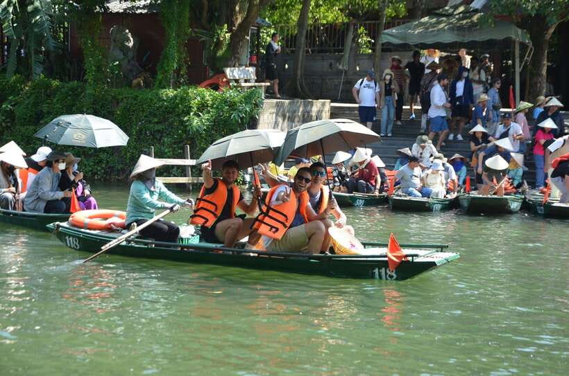 Ninh Binh Day Tour Pick up Hotel/Homestay in Ninh Binh - From pickup to Bich Dong Pagoda: starting easy, staying organized
