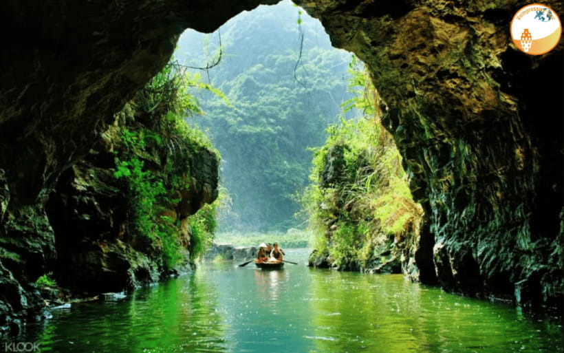 NINH BINH DAY TRIP: HOA LU,MUA CAVES &THUNG NHAM BIRD VALLEY - Hoa Lu Ancient Capital: Dinh, Le, and Ly in Real Places