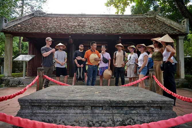 Ninh Binh Day Trip: Hoa Lu-Trang An/Tam Coc-Mua Cave-Cycling-Boat - Mua Cave (Dancing Cave) and Ngoa Long Mountain: the 500 steps