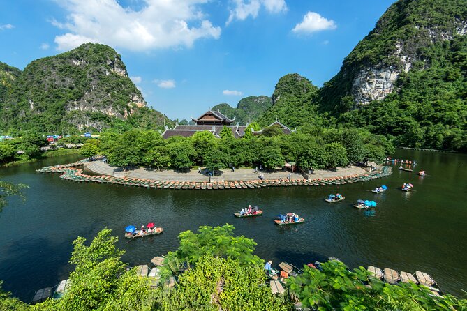 Ninh Binh Day Trip: Hoa Lu-Trang An/Tam Coc-Mua Cave-Cycling-Boat - Buffet lunch in a local restaurant: convenient and included