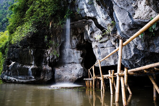 Ninh Binh eco group tour - Buffalo riding, rice planting, fishing - The Flow at Buffalo Cave and Tam Coc: What Happens First