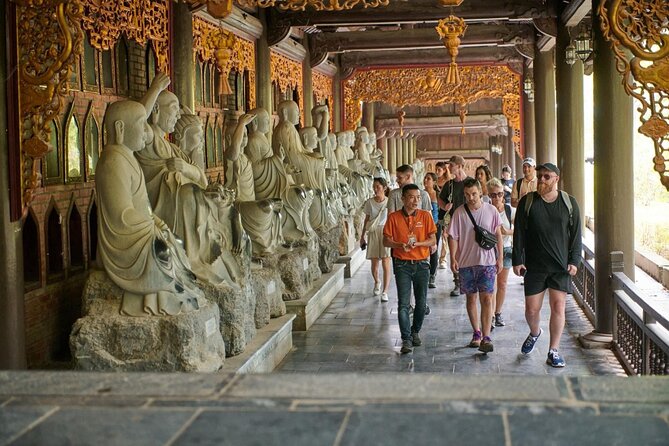 Ninh Binh Full Day Tour from Hanoi by Limousine - Tam Cốc–Bích Động: When the Scenery Gets Specific