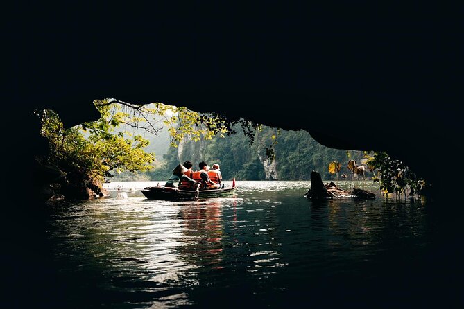 Ninh Binh Full Day Tour from Hanoi by Limousine - Lunch, Cycling, and the Little Comfort Details