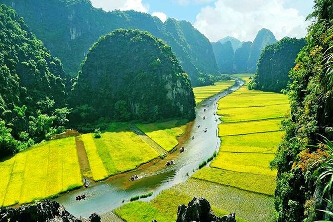 Ninh Binh Full Day Tour From Hanoi to Hoa Lu, Tam Coc, Mua Cave - Mua Cave: the 500 steps to Tam Coc views