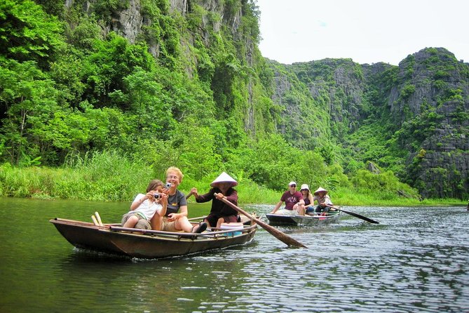 Ninh Binh Full-Day Tour Hoa Lu Tam Coc Cycling, Boat,Buffet Lunch - Tam Cốc–Bích Động: the boat ride and its cave order