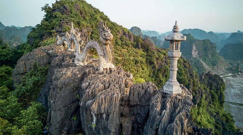 Ninh Binh: Hoa Lu, Bai Dinh, Trang An, and Mua Cave Tour - Lunch break: budget for a 150,000 VND meal
