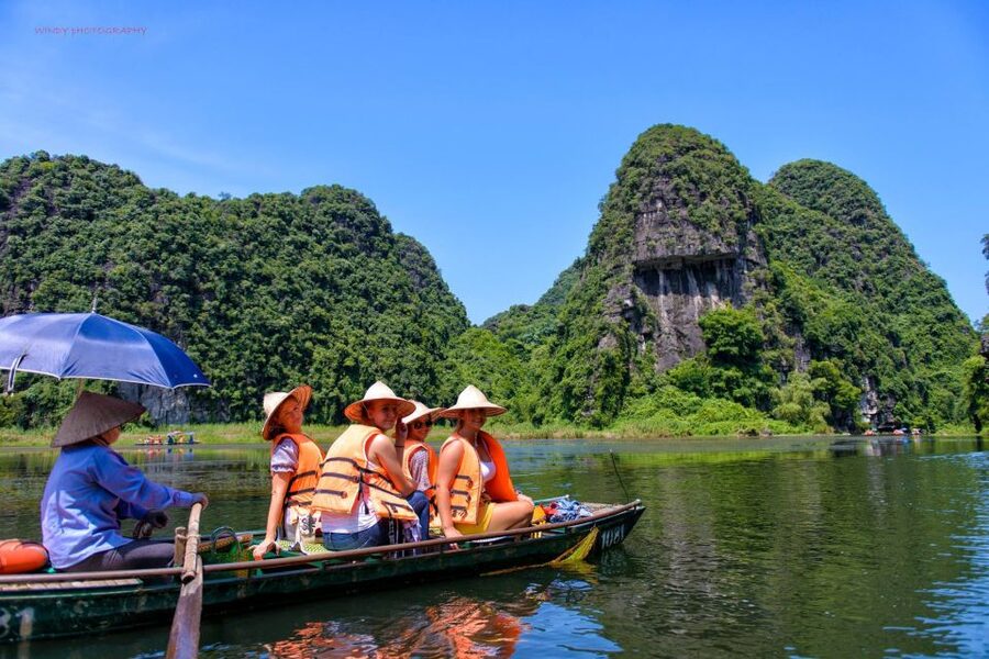 Ninh Binh: Hoa Lu, Mua Cave, and Trang An Tour and Boat Ride - Key highlights that make this day trip worth your time