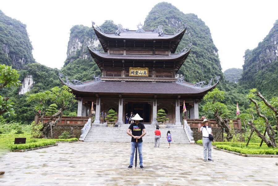 Ninh Binh: Hoa Lu, Mua Cave, and Trang An Tour and Boat Ride - Timing, comfort, and practical tips that make the day easier