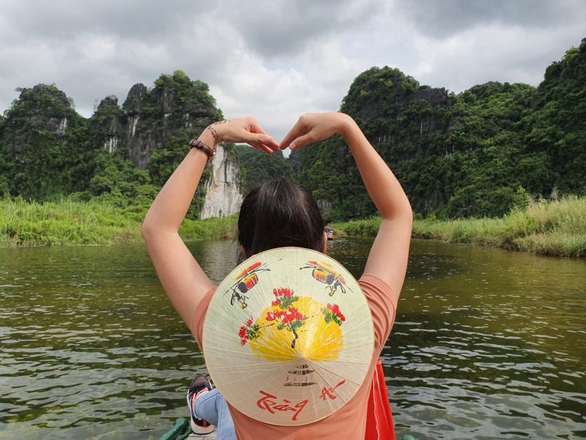 Ninh Binh: Hoa Lu, Mua Cave, and Trang An Tour and Boat Ride - Price and value: what $56 buys you in the real world