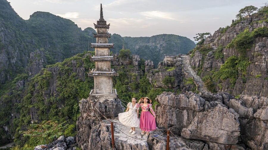 Ninh Binh: Hoa Lu Tam Coc Hang Mua on Limousine and Cycling - Key points to know before you go
