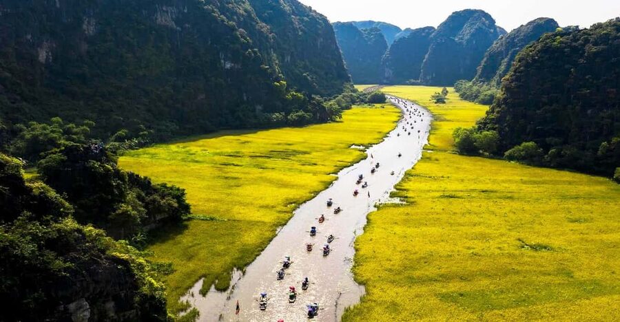 Ninh Binh: Hoa Lu Tam Coc Hang Mua on Limousine and Cycling - What kind of traveler should choose this tour?
