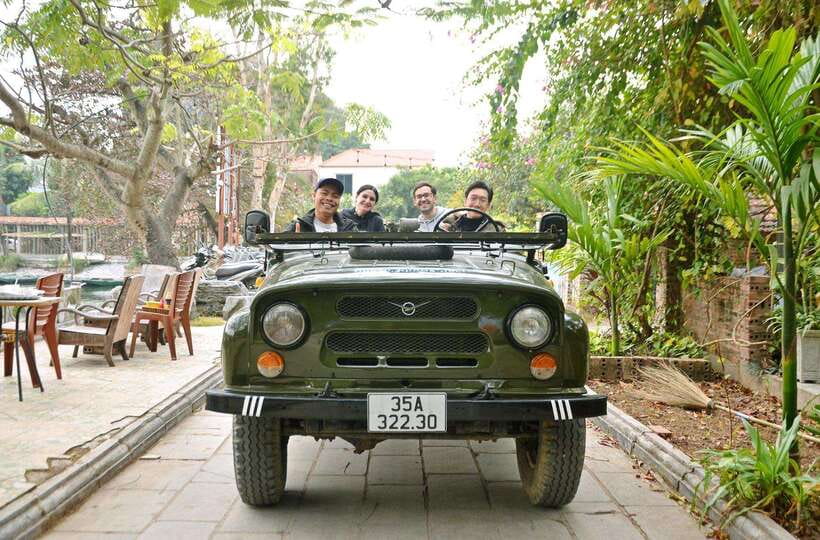 Ninh Binh Jeep tour:2 hours visit Bich Dong, Thai Vi temple - Getting rolling: Hoa Lư pickup and the open-air jeep rhythm