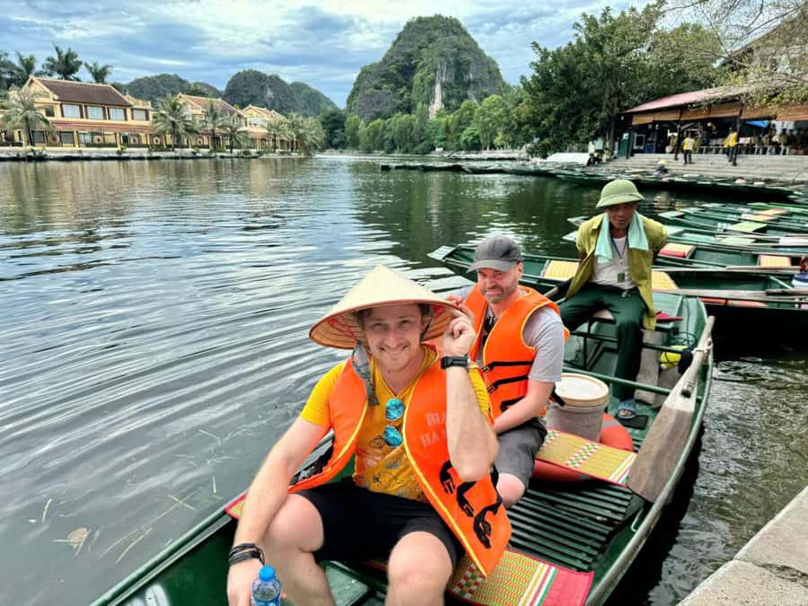 Ninh Binh Jeep Tour: Trang An Boat Ride, Bich Dong, Mua Cave - Key things to know before you go
