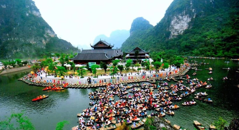 Ninh Binh: Mua Cave Hike, Trang An Boat & Village Bike Tour - Price and logistics: is $27 good value?