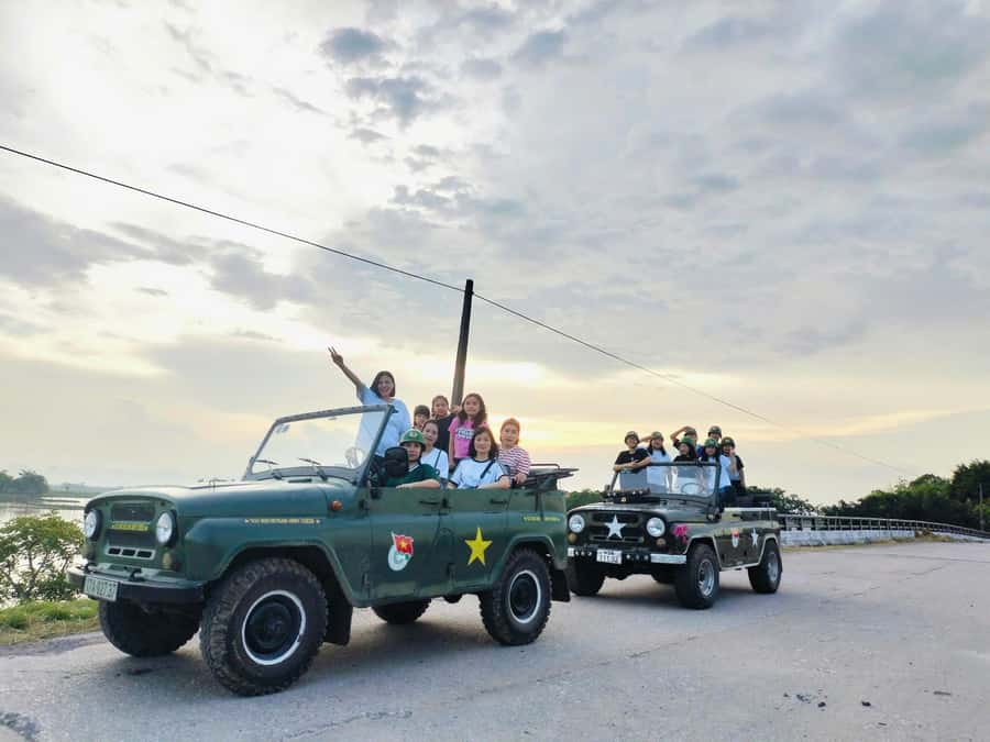 Ninh Binh Off-Road Jeep Adventure in 2 Hours - Markets and Farm Life: What You’ll Actually Notice
